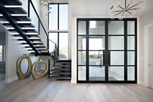 Floating Stairs Make a Dramatic Entry in Amarillo Builder’s Home